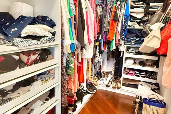 Closet terceira suíte