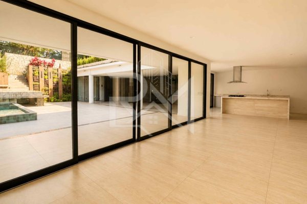 Sala com cozinha integrada