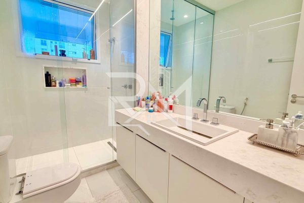 Banheiro segunda suíte